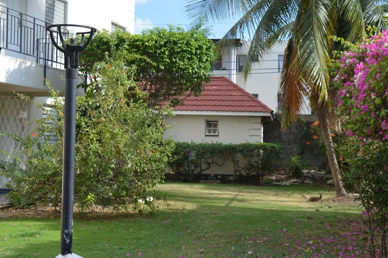Palm Grove Waterloo Avenue Apartment Saint Andrew 0*,  Jamaica